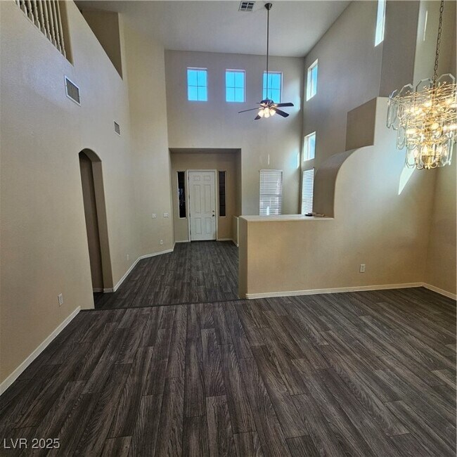 Building Photo - 4599 Deer Forest Ave