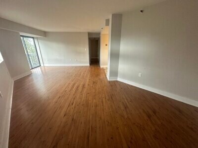 Building Photo - 15 N Beacon St