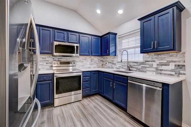 Building Photo - 408 Cherokee Gate Dr