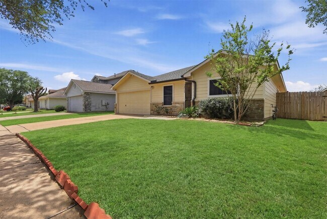 Building Photo - 12638 Coho Ln