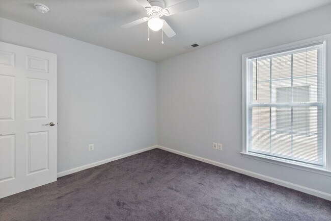 Building Photo - 7134 Huntley Creek Pl