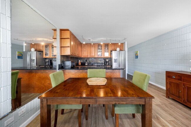 Building Photo - Mokuleia Sands #501 – Furnished 1BR/1BA | Ocean Views | Available Now