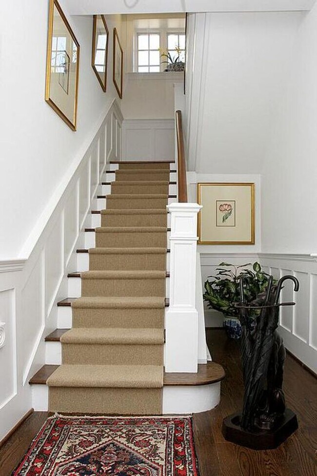 Building Photo - 701 S 7th St