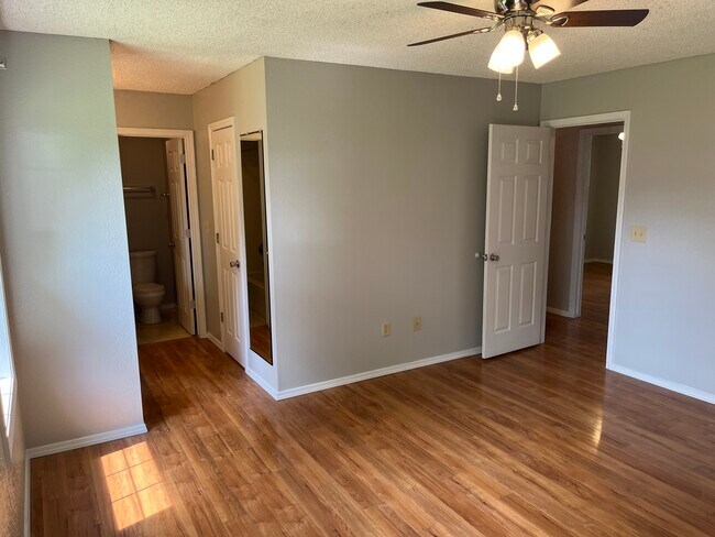 Master bedroom another angle - 1004 S Dogwood St