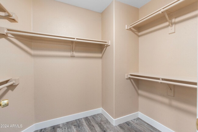 Building Photo - 25014 N 68th Ave