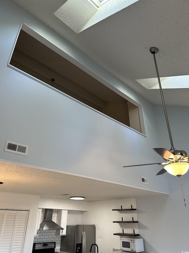 Building Photo - 4482 Little River Inn Ln