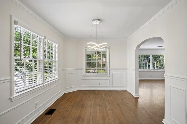 Building Photo - 1649 Beecher St SW