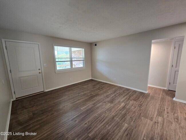 Building Photo - 9124 Kenlock Dr