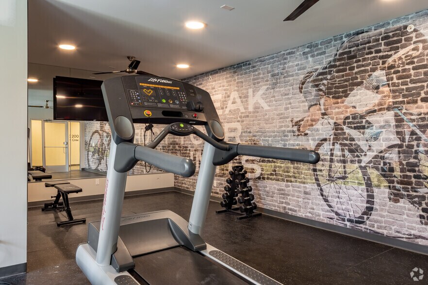 Fitness Center - 4 Corners Lakeside Apartments - White Lake, MI