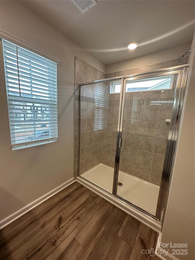 Building Photo - 13965 Castle Nook Dr