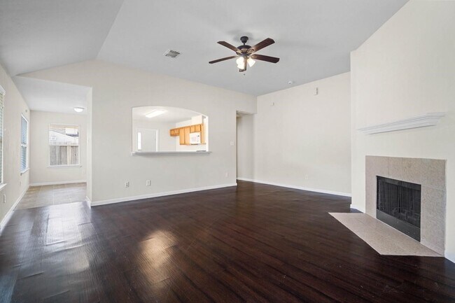 Building Photo - 6631 Portlick Dr