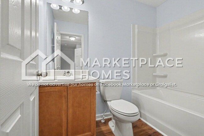 Building Photo - 5798 Westchase St
