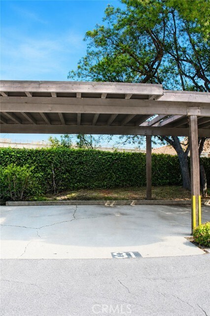 Building Photo - 380 S Prospectors Rd