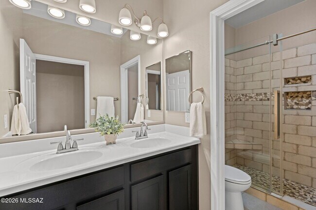 Building Photo - 9627 N Melandra Way