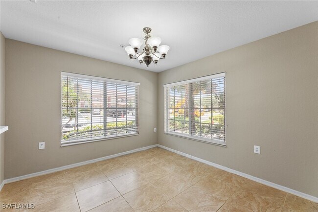 Building Photo - 9450 Ivy Brook Run