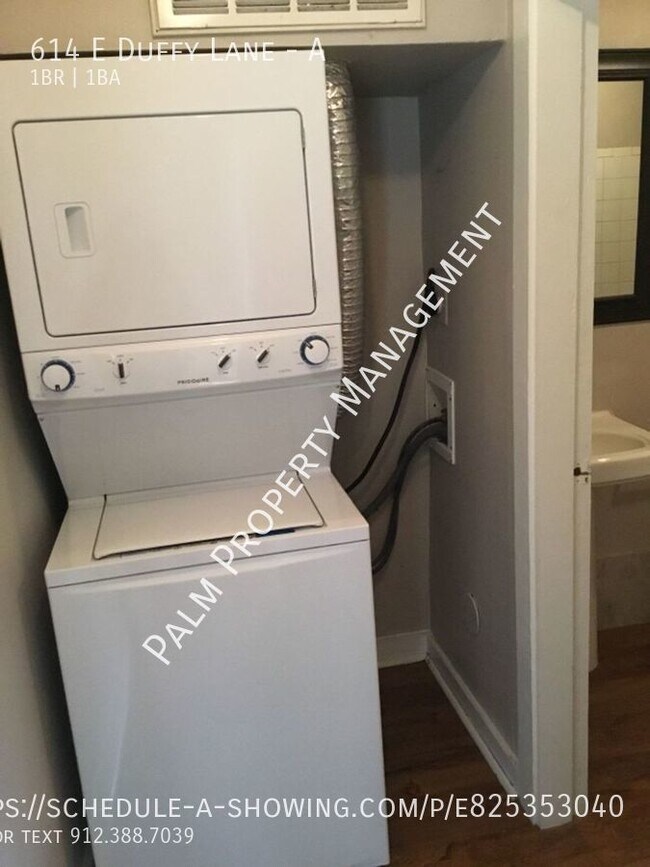 Building Photo - 614 E Duffy Ln