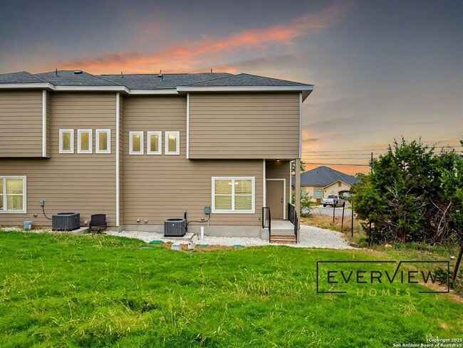 Building Photo - 109 High Dr