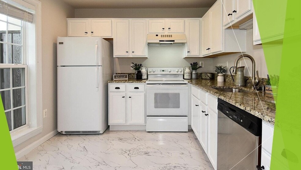 Building Photo - 11200 Rienzi Pl