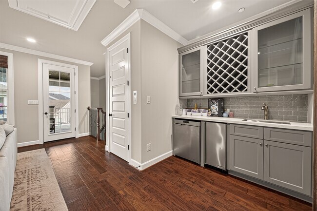 Building Photo - 855 Dunleigh Meadows Ln