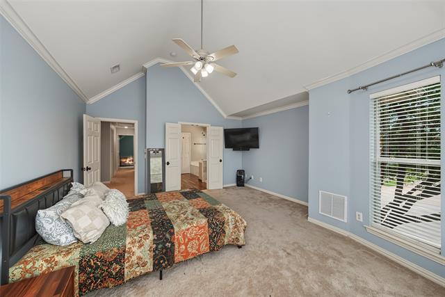Building Photo - 1335 Bradford Dr