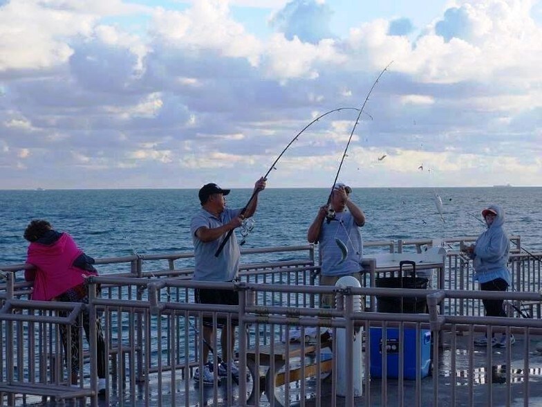 Fishing from La Perla pier - 16699 Collins Ave