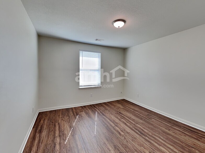 Building Photo - 22403 Mount Echo Dr