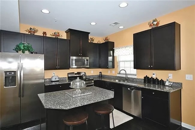 Building Photo - 3004 Grey Fox Cir