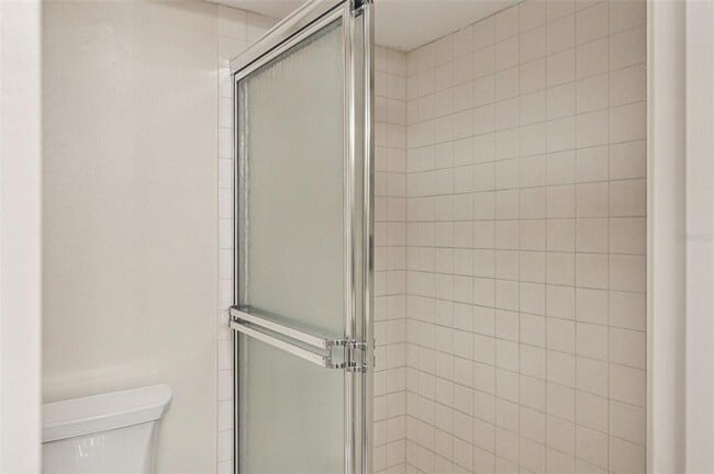 Building Photo - 11 Sunset Dr