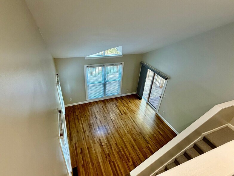 Building Photo - 160 Lystra Hills Ln