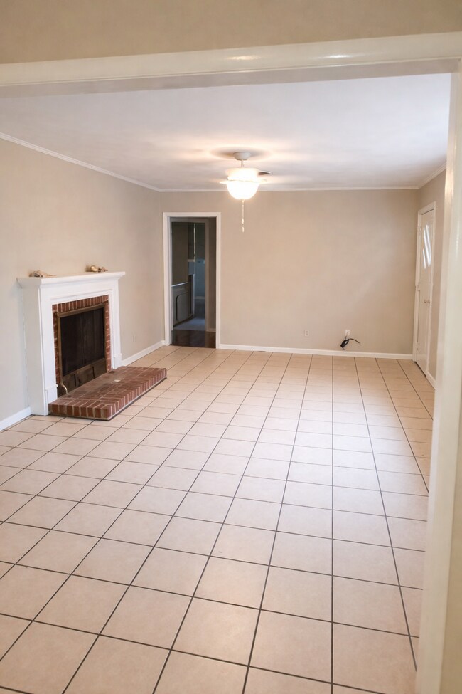 Building Photo - 190 Rd 151