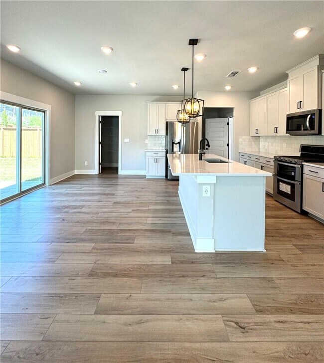 Building Photo - 534 Payne Rd