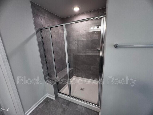 Building Photo - 203 Broomside Ave