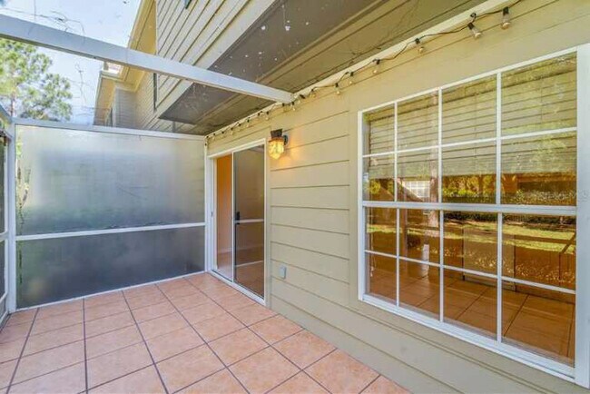 Building Photo - 7560 Plantation Cir
