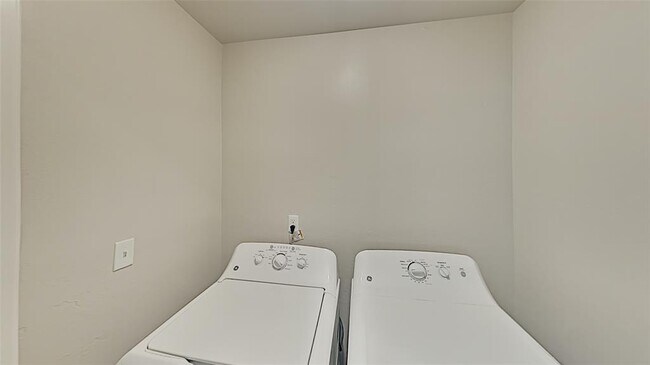 Building Photo - 514 Stevens Pass