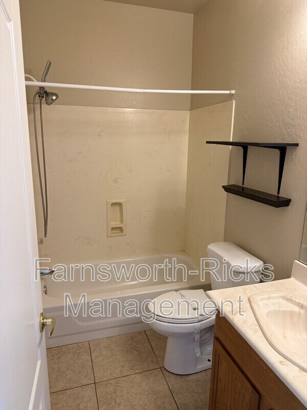 Building Photo - 3625 N Katmai