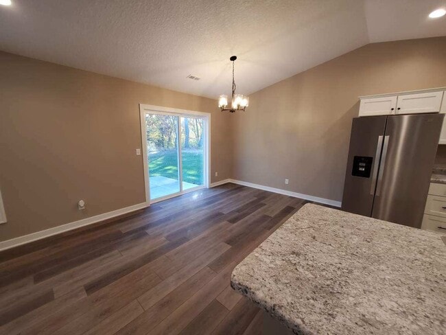 Building Photo - BRAND NEW CONSTRUCTION: 2 Bedroom 2 Full Bath Single Story in East Moline