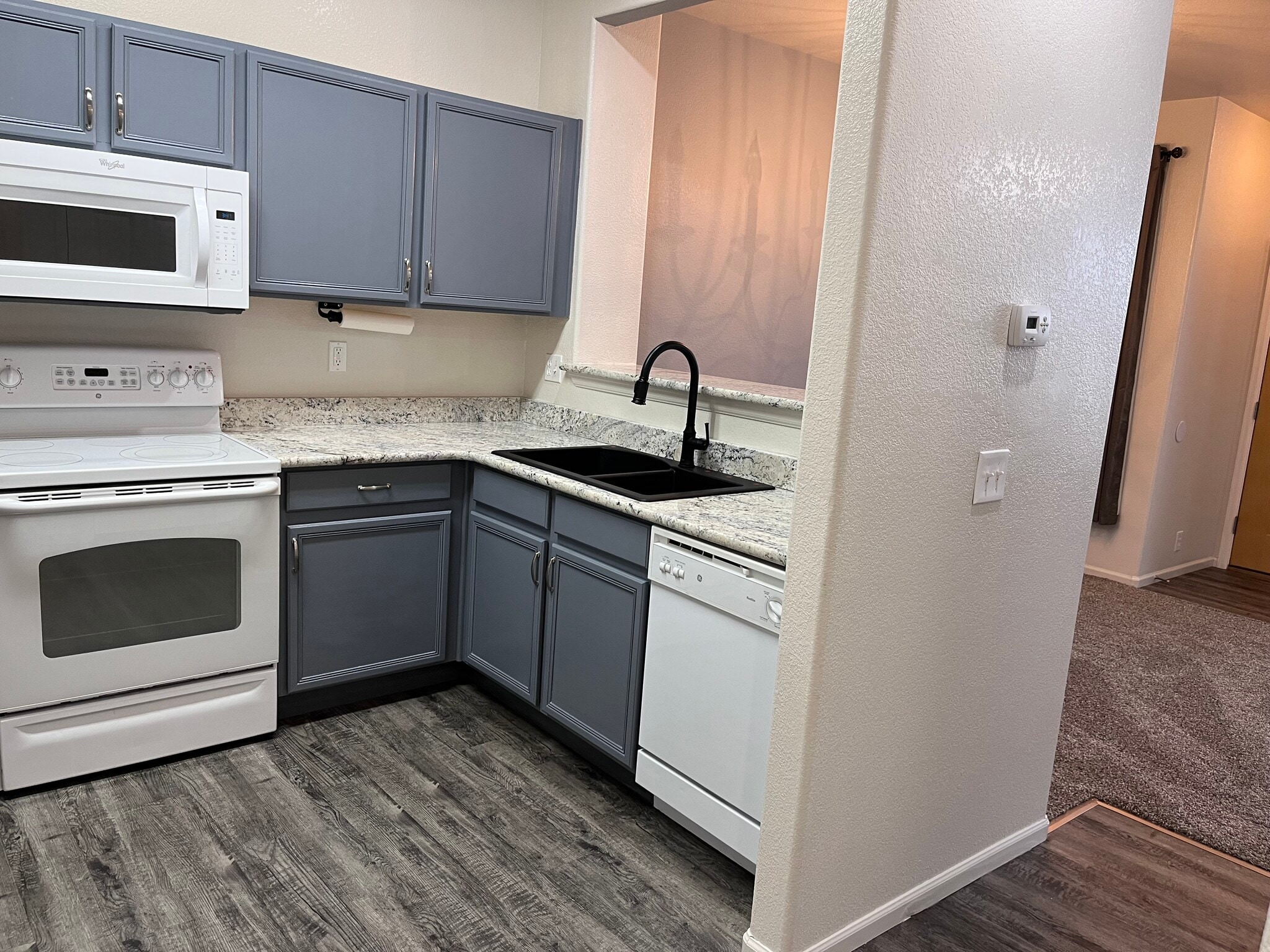 Building Photo - 1888 Reilly Grv