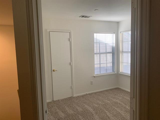 Building Photo - 4577 Woodsboro Ln