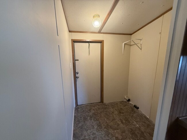 Building Photo - For Rent Deer Run