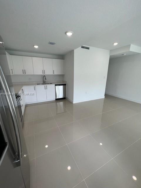 Building Photo - 25867 SW 145th Ave