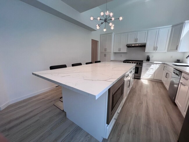 Building Photo - Summerlin 5 Bedroom with a Swimming Pool