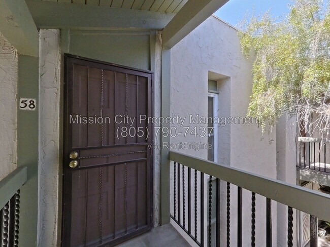 Building Photo - 5514 Armitos Ave