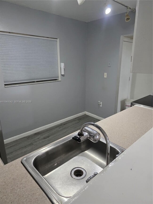 Building Photo - 8065 SW 107th Ave