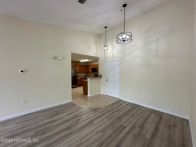 Building Photo - 6099 Maggies Cir