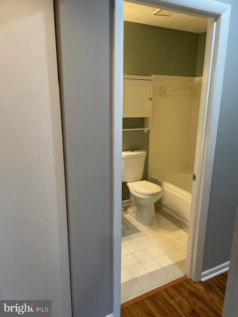 Building Photo - 8736 Cumbria Ct