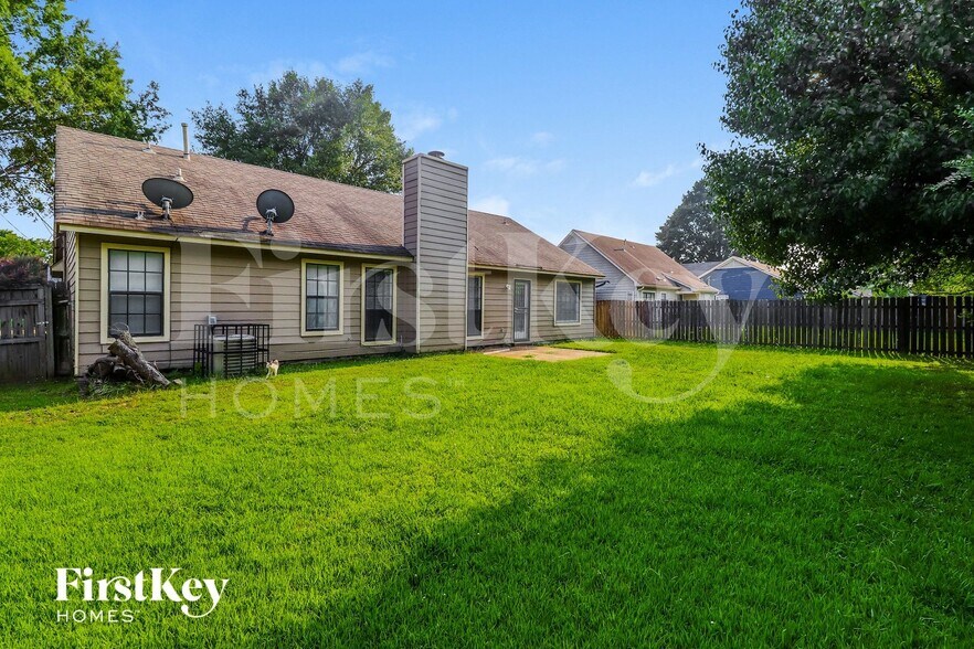 Building Photo - 7380 Twiller Cove