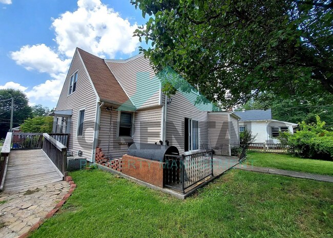 Building Photo - 2907 Bon Air Ave