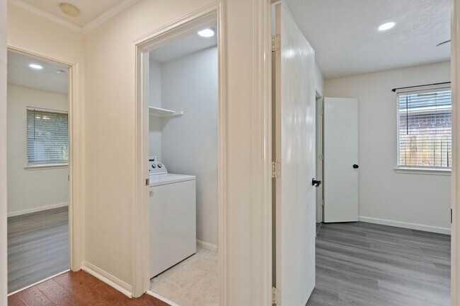 Building Photo - 21523 Juniper Meadows Dr