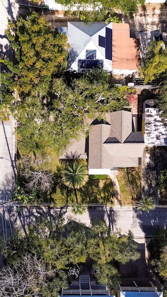 Building Photo - 14 Sanchez Ave