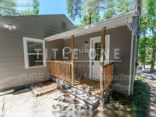 Building Photo - 426 Dorsey Rd